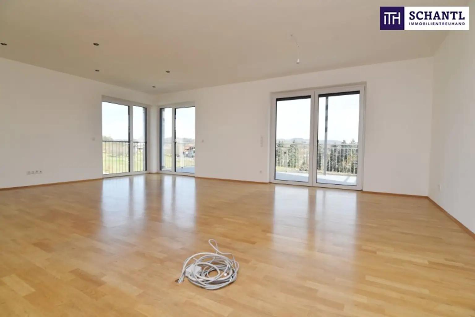 Exklusives Einfamilienhaus mit Panoramaterrasse in der steirischen Weingegend – Ein Wohnjuwel für höchste Ansprüche!