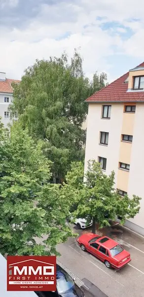 Günstige Gelegenheit * 3-Zimmer + LOGGIA + Stellplatz * Nähe RINGSTRASSE