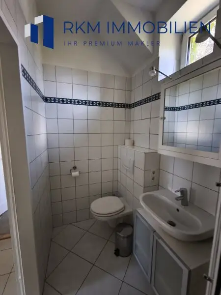Traumhaftes Einfamilienhaus in Wien 1230: 9 Zimmer, Garten, Balkon und Garage!