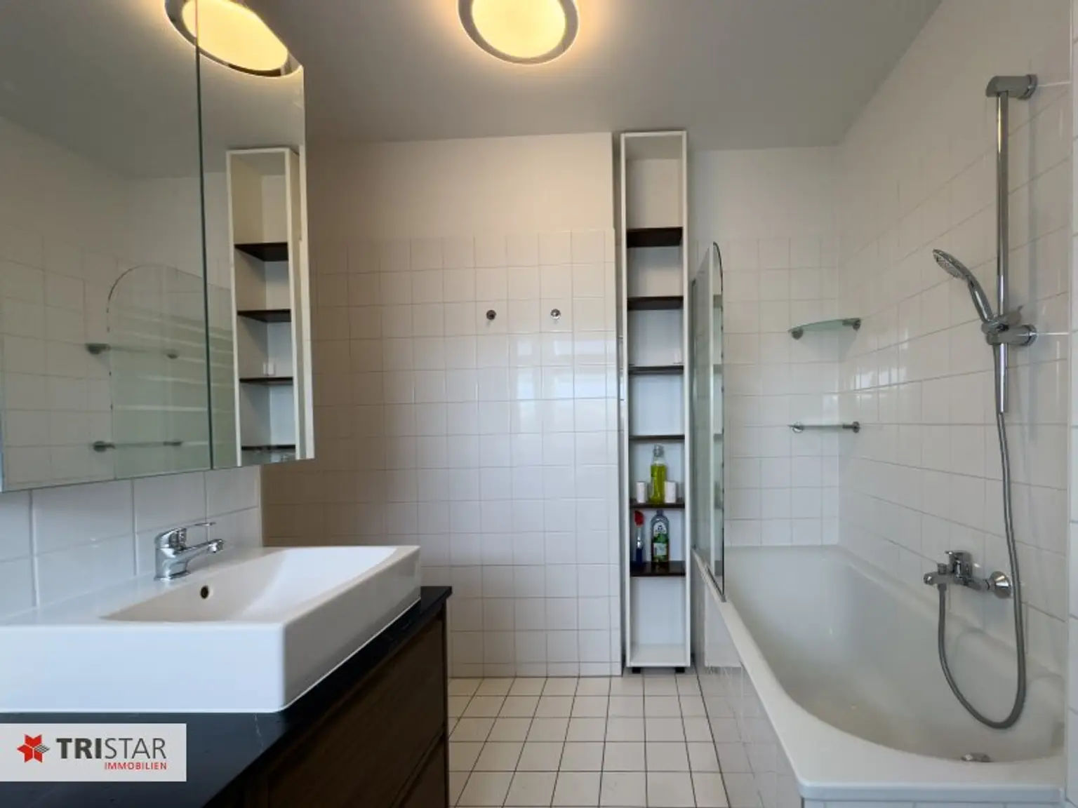 4-Zimmer-Dachtraum mit Südwest-Terrasse & Weitblick & Garage