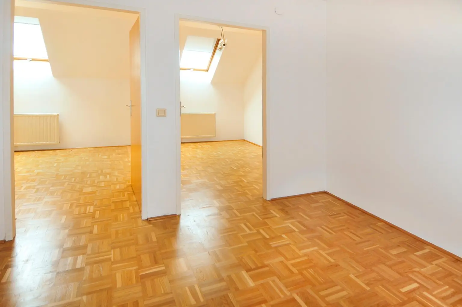 Vorzimmer mit Blick zu den Schlafzimmern