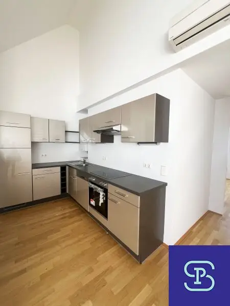Sanierte 104m² Maisonette-Dachwohnung mit Terrasse und Klima - 1150 Wien