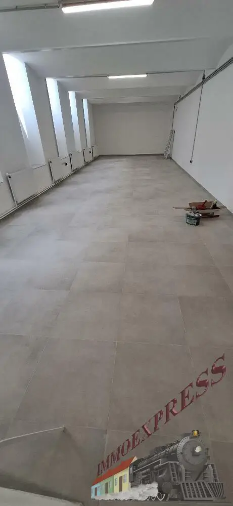 Lager/Atelier mit Straßenzugang und  Innenhofzugang