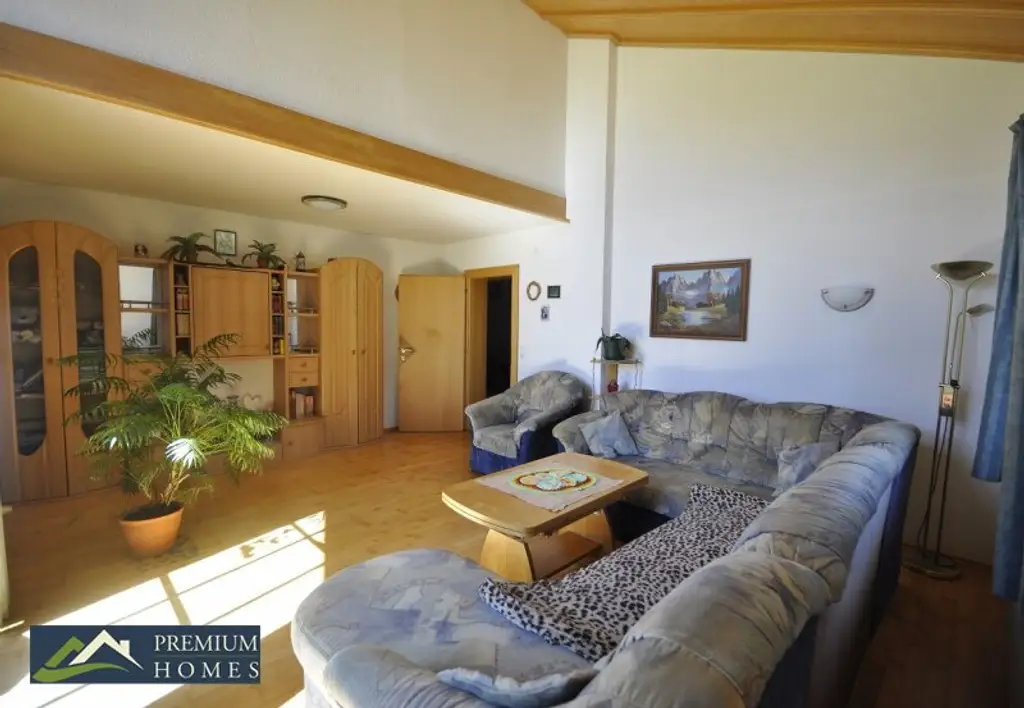 FÜGENBERG - Es erwartet Sie eine Doppelhaushälfte in Aussichtslage - 5 Zimmer, Garten & 2 Balkone!
