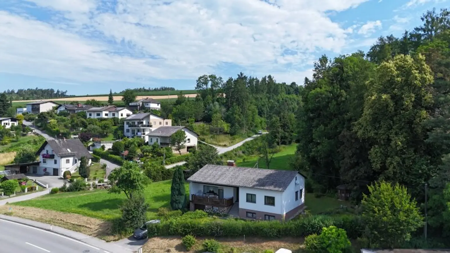 Charmantes Einfamilienhaus mit großem Grundstück in Freudenstein, Feldkirchen an der Donau