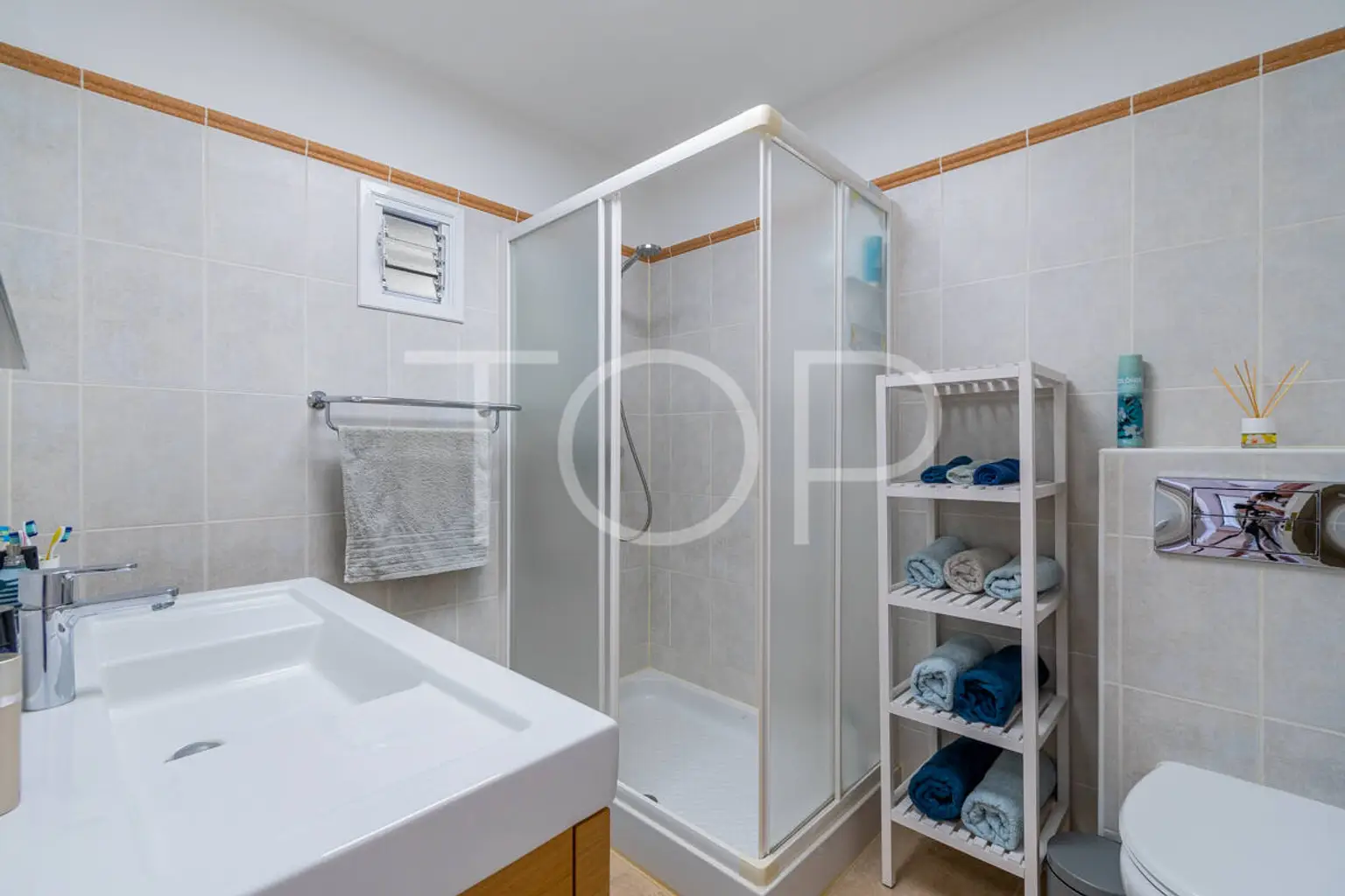 Apartment-LosGigantes-Bathroom-Tenerife-4