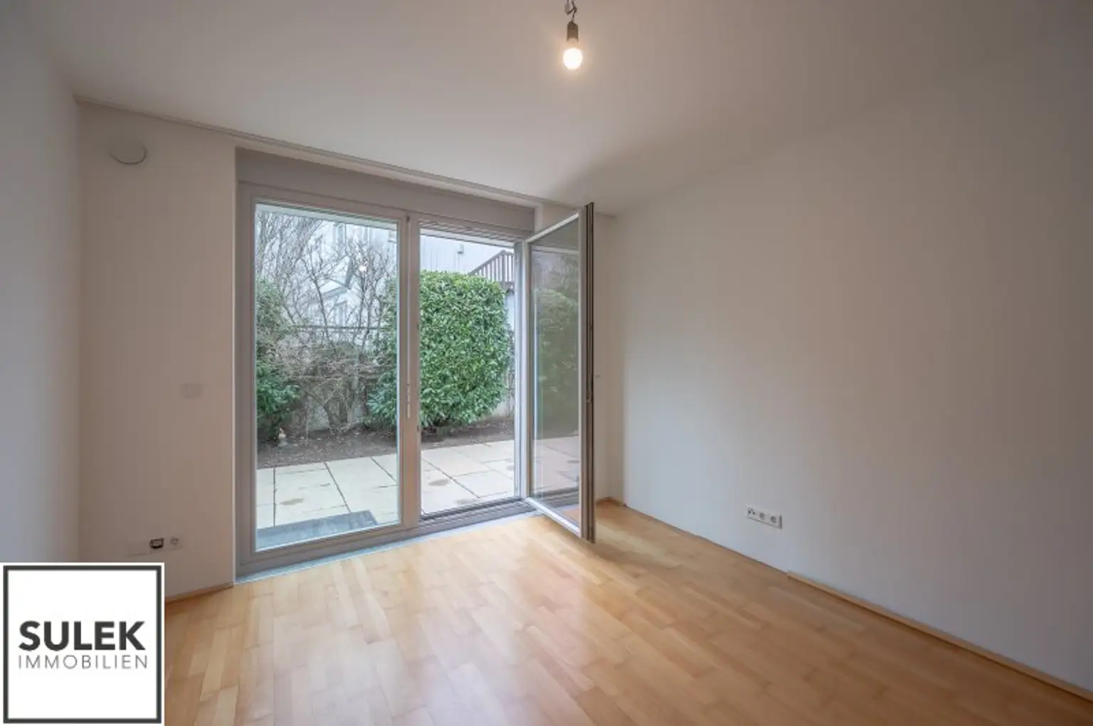 Kinder-/Schlafzimmer 2