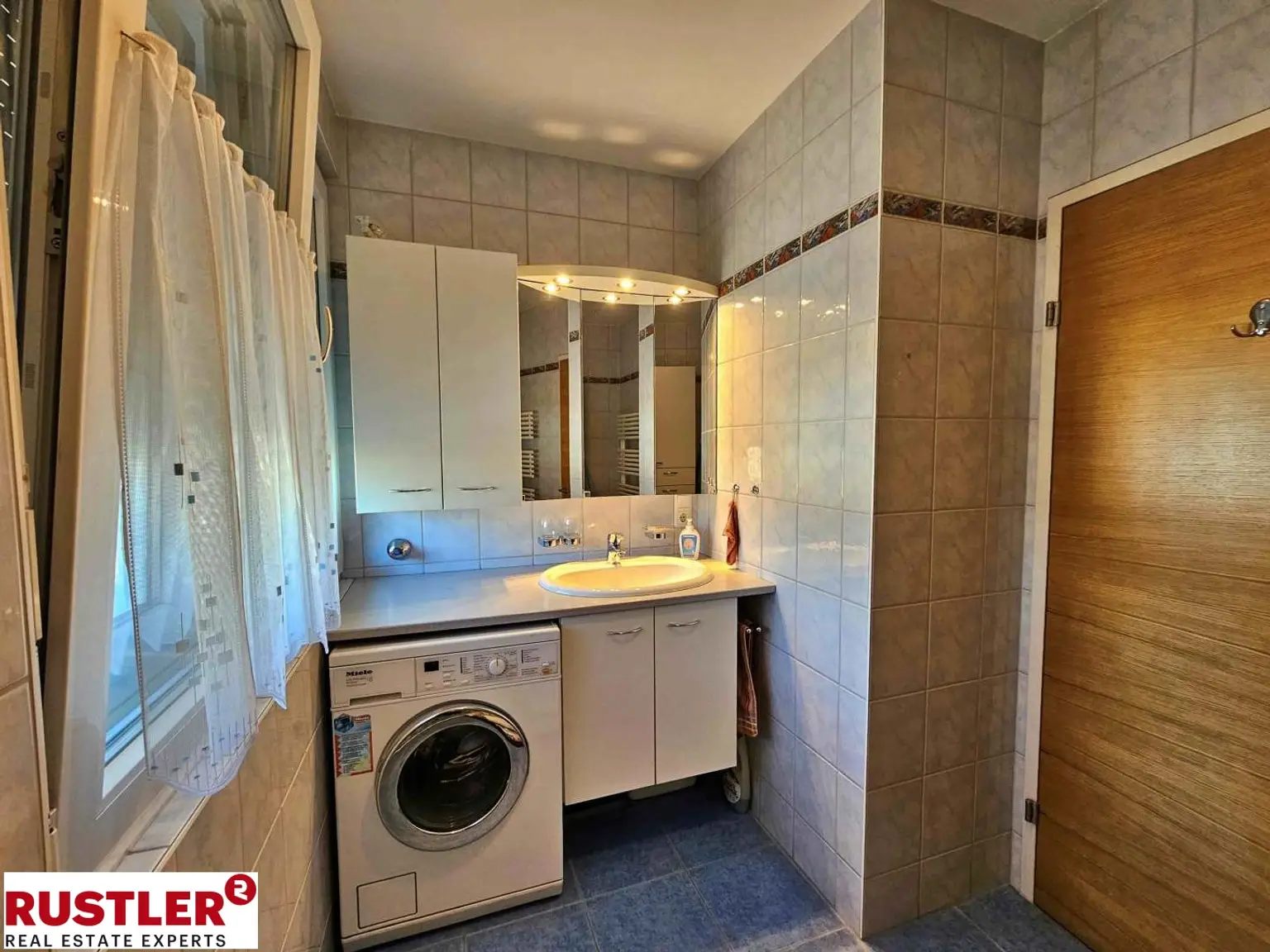 Gelegenheit - zentral gelegene 3-Zimmer-Wohnung in Innsbruck, WG tauglich!