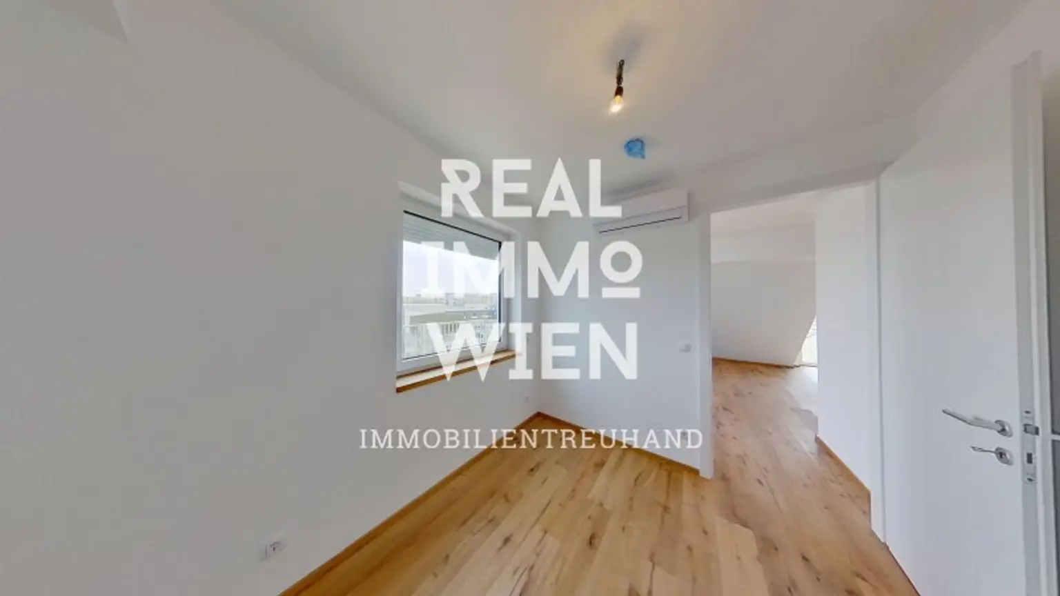 Wunderschöne sonnendurchflutete Wohnung mit Balkon im 23. Bezirk!!! Nähe U6 PERFEKTASTRAẞE!! 360°- 3D Grad Besichtigung
