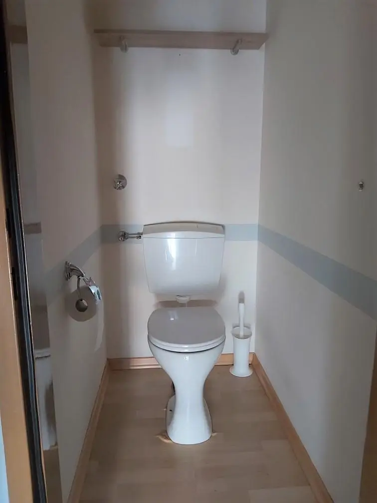 Möblierte 3-Zimmer-Wohnung mit Loggia und Carport in Mürzzuschlag zu mieten !