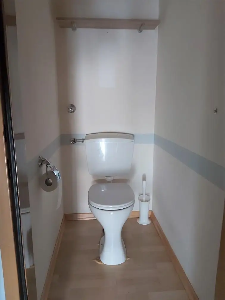 Möblierte 3-Zimmer-Wohnung mit Loggia und Carport in Mürzzuschlag zu mieten !