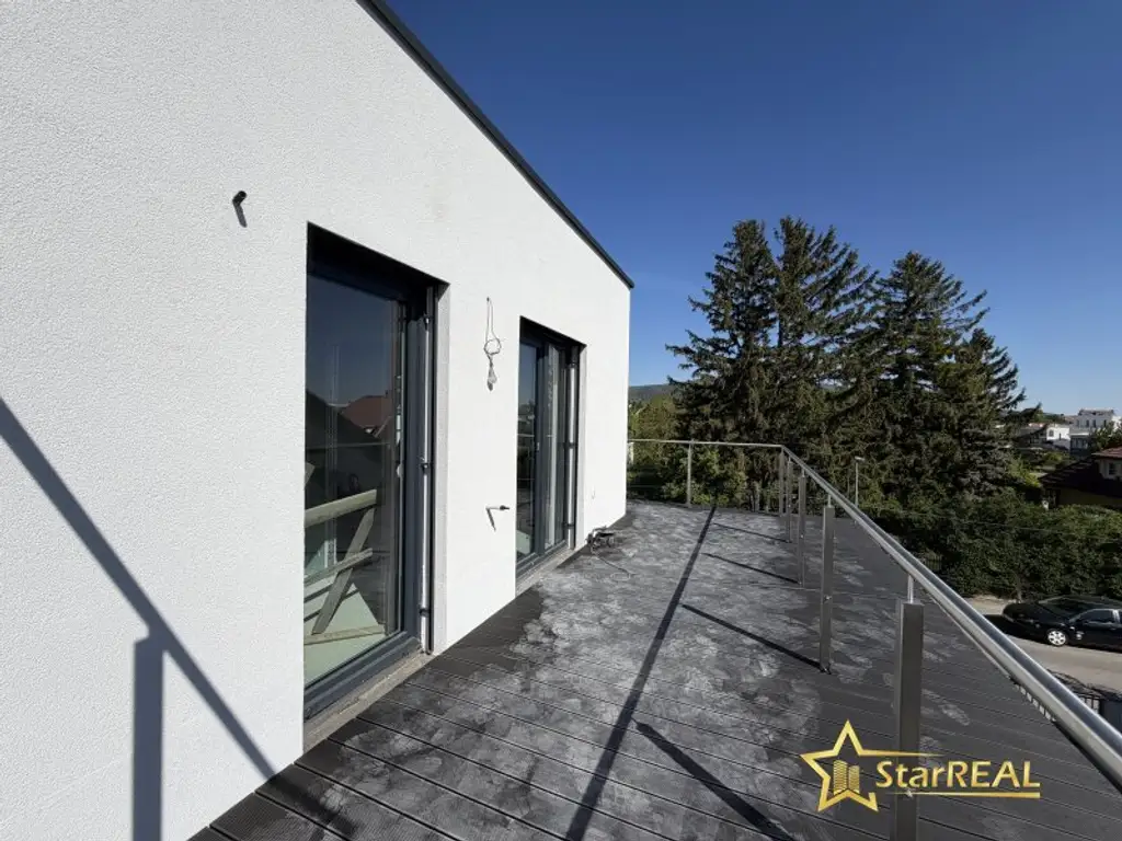 NEUBAU IN ZENTRUMSNÄHE! 5 ZIMMER-ZIEGELHAUS MIT 2 BÄDERN UND 3 WC´S.