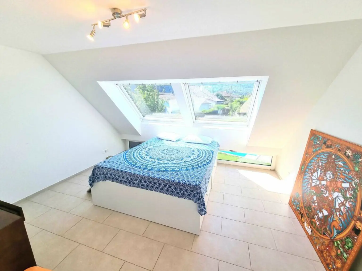 Top moderne Architekten-Villa mit Pool!