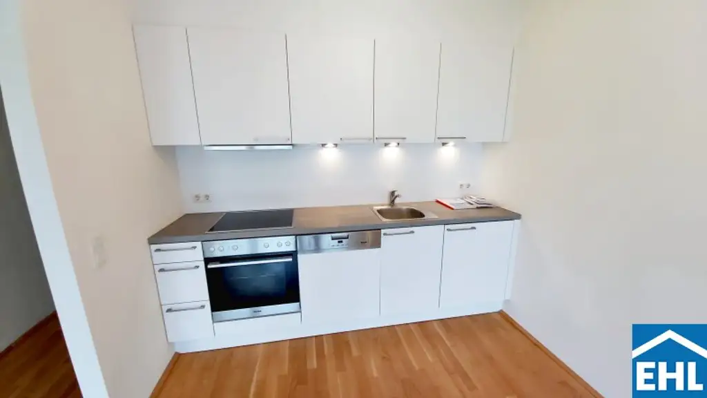 *Ab 01.11* Freundliche 2-Zimmer-Wohnung in zentraler Lage