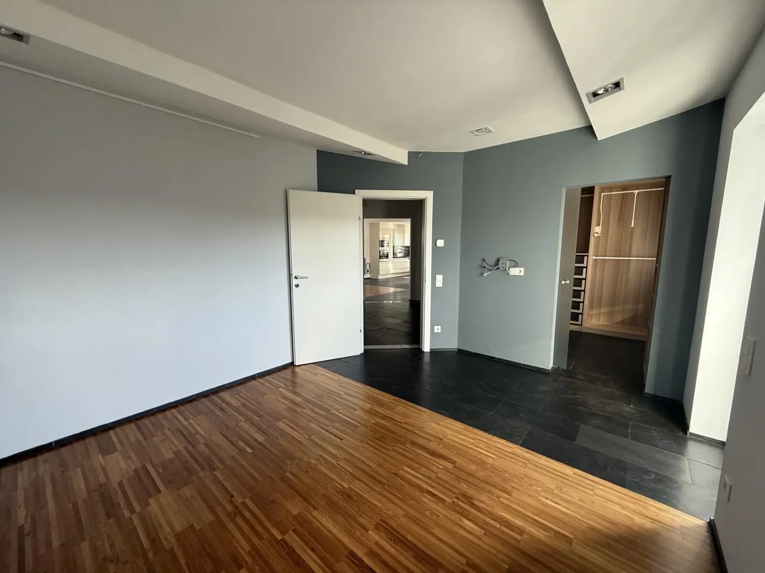 Provisionsfrei!! Großzügige Eigentumswohnung mit Garten, Terrasse & 2 Garagen in Gratwein-Straßengel