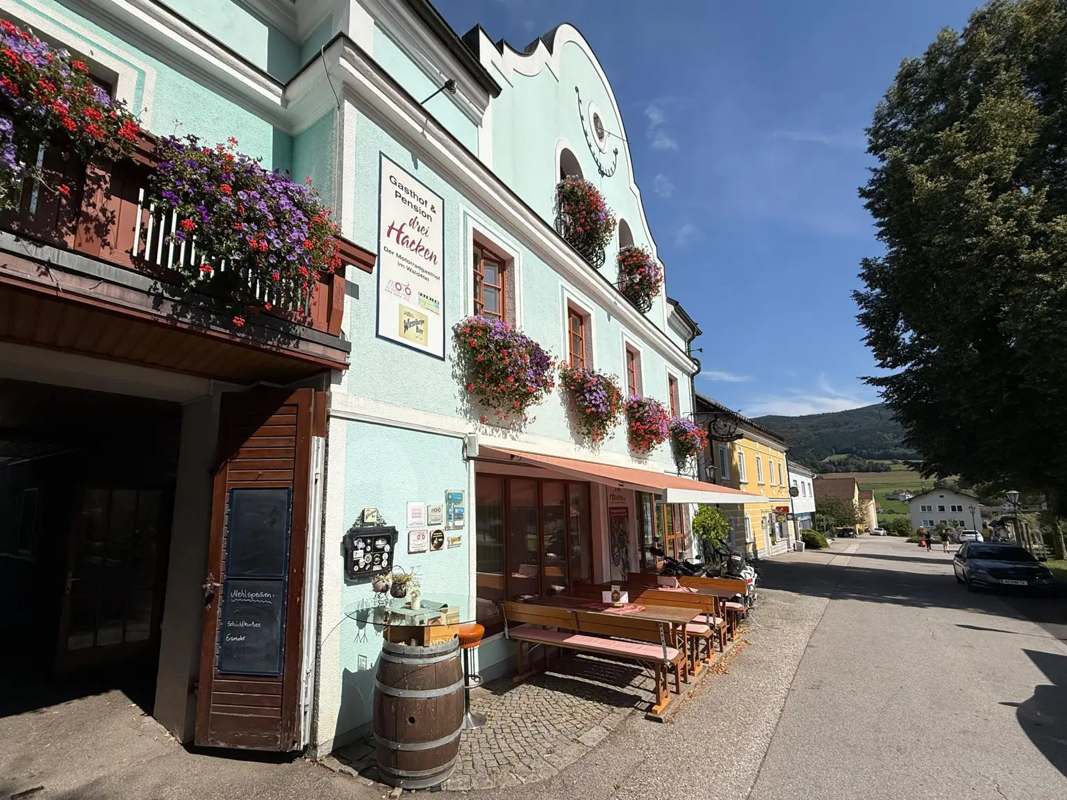 Überregional bekanntes Motorradhotel im südlichen Waldviertel sucht neue Eigentümer!