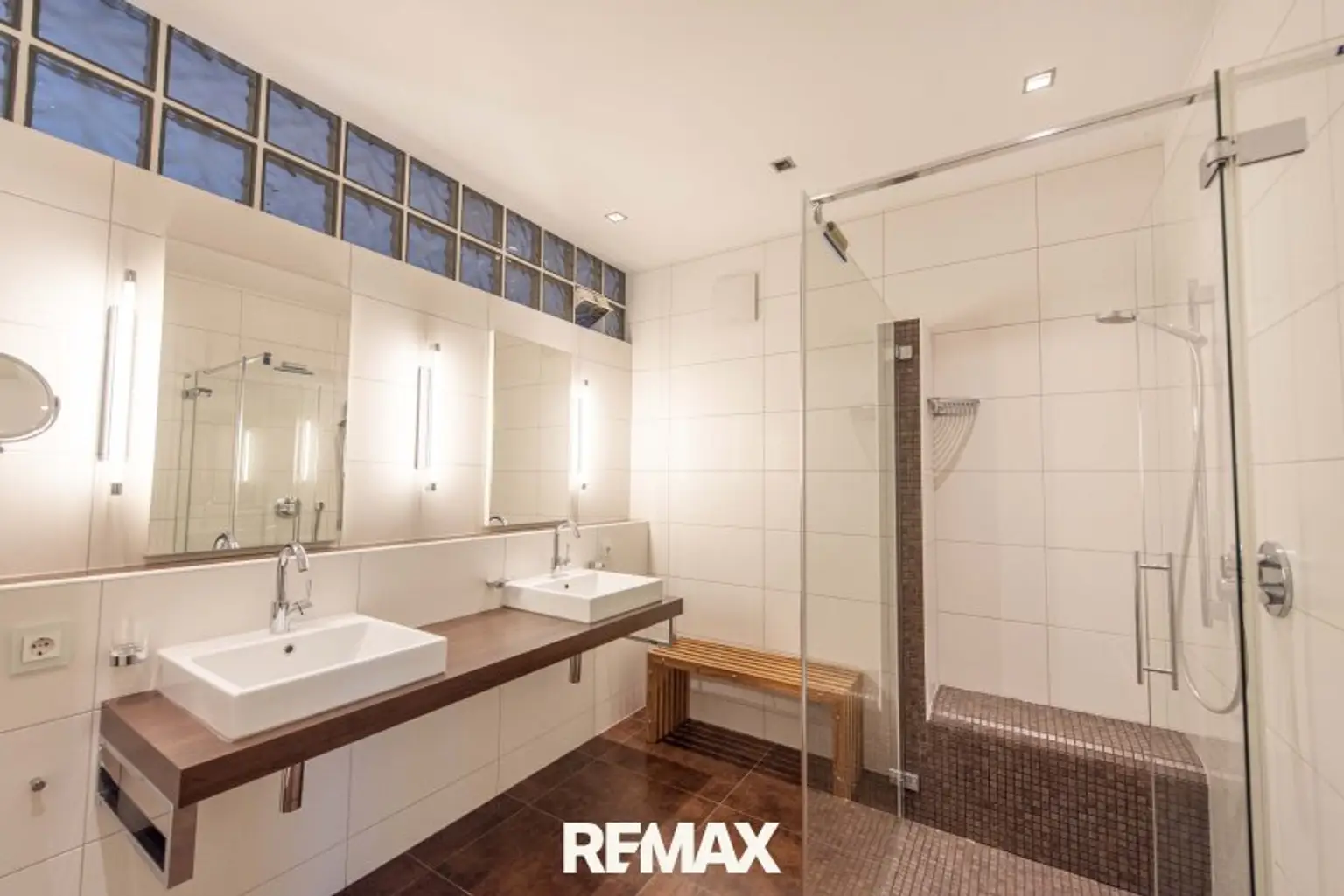 Badezimmer I