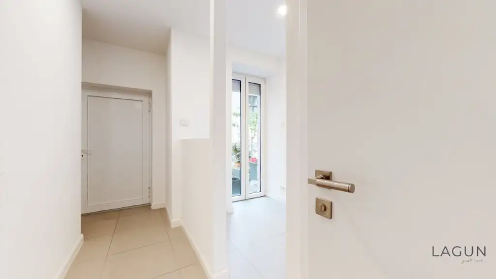 GRUPPENPRAXIS, ORDINATION, BÜRO, Innenhofgebäude mit Gartennnutzung ab 01.01.2026