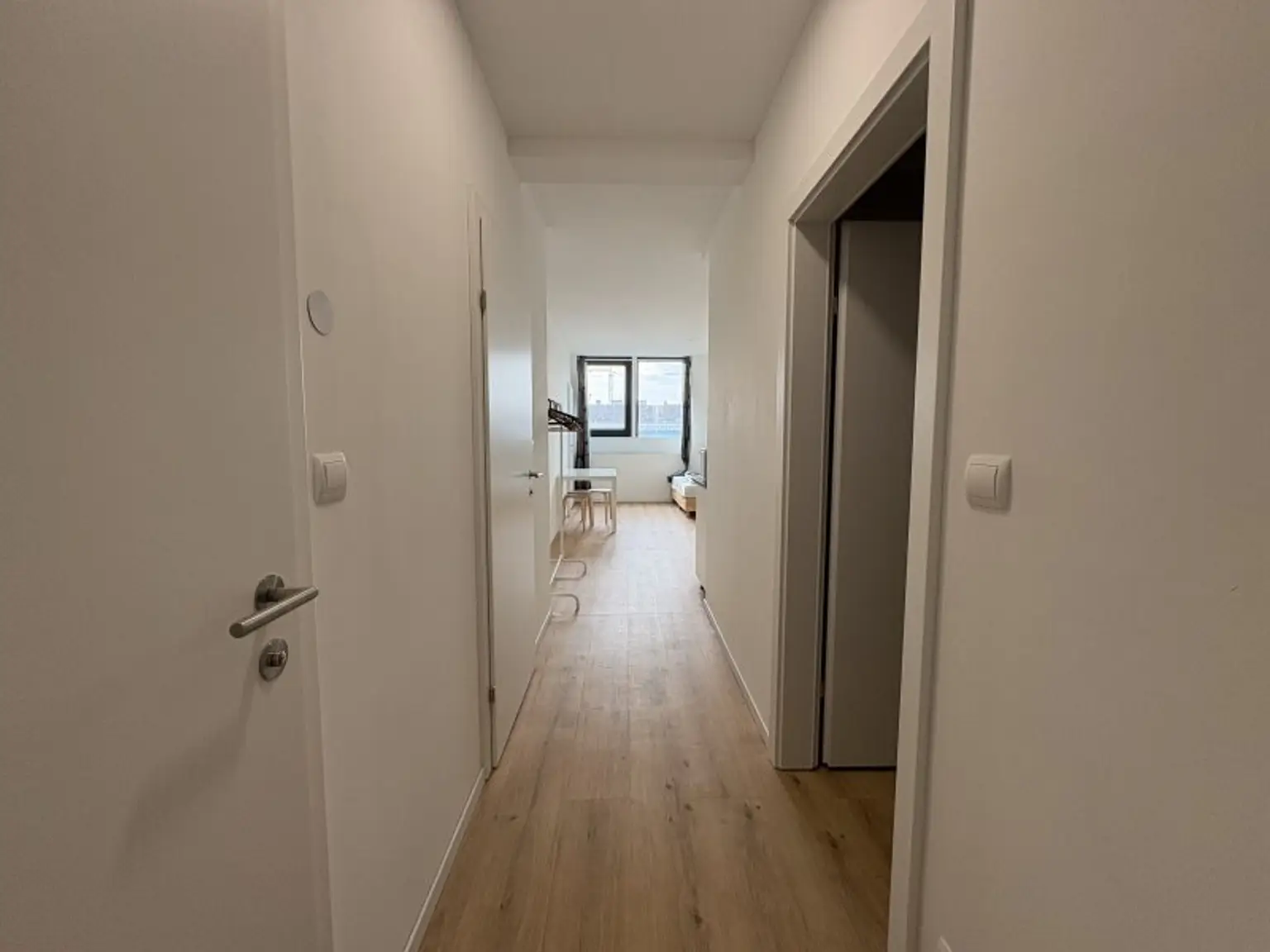 Hell und zentral - Moderne 2-Zimmer Wohnung (Heizkosten inkl.)
