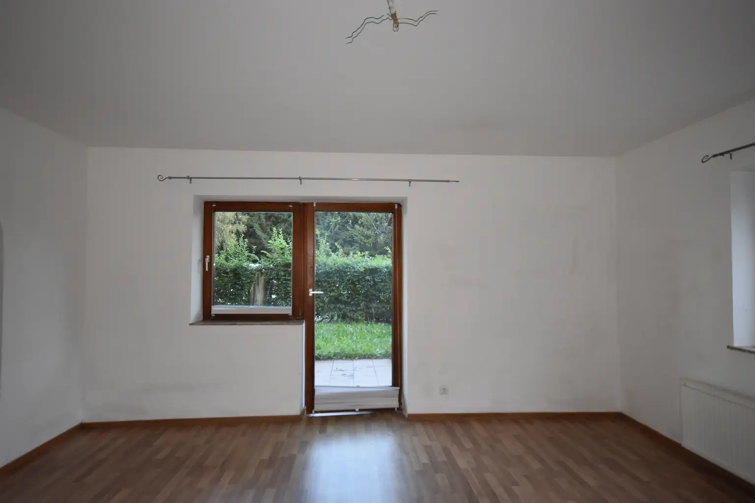 "GRÖDIG - Kleine gemütliche Garconniere mit Terrasse und Garten"