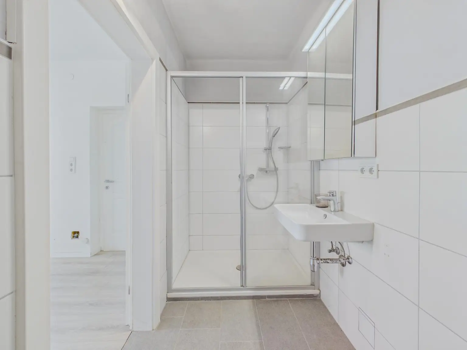 Badezimmer 2