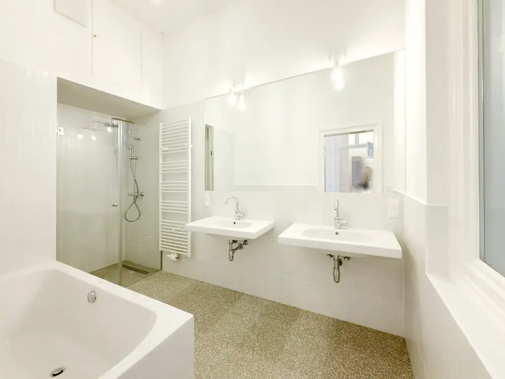 5-Zimmer-Wohnung mit Balkon & Grünblick - Erstbezug nach Sanierung