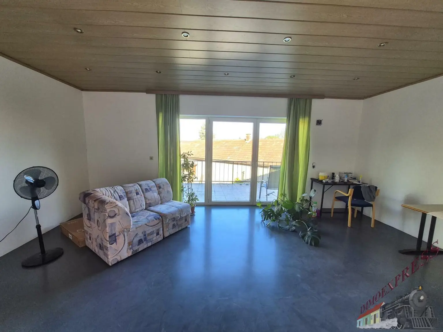 Ideal für Ihre Firma- inklusive Mitarbeiterwohnungen und vielem mehr