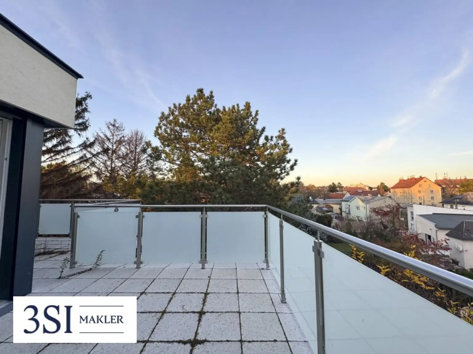 Ihr Rückzugsort über den Dächern Stammersdorfs – 2 Terrassen, Weitblick & Ruhe