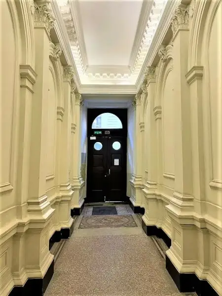 BÖRSE-NÄHE, ESSLINGGASSE, 31 m2 Lagerraum, Belüftung, Estrichboden, Kellergeschoß ohne Aufzug