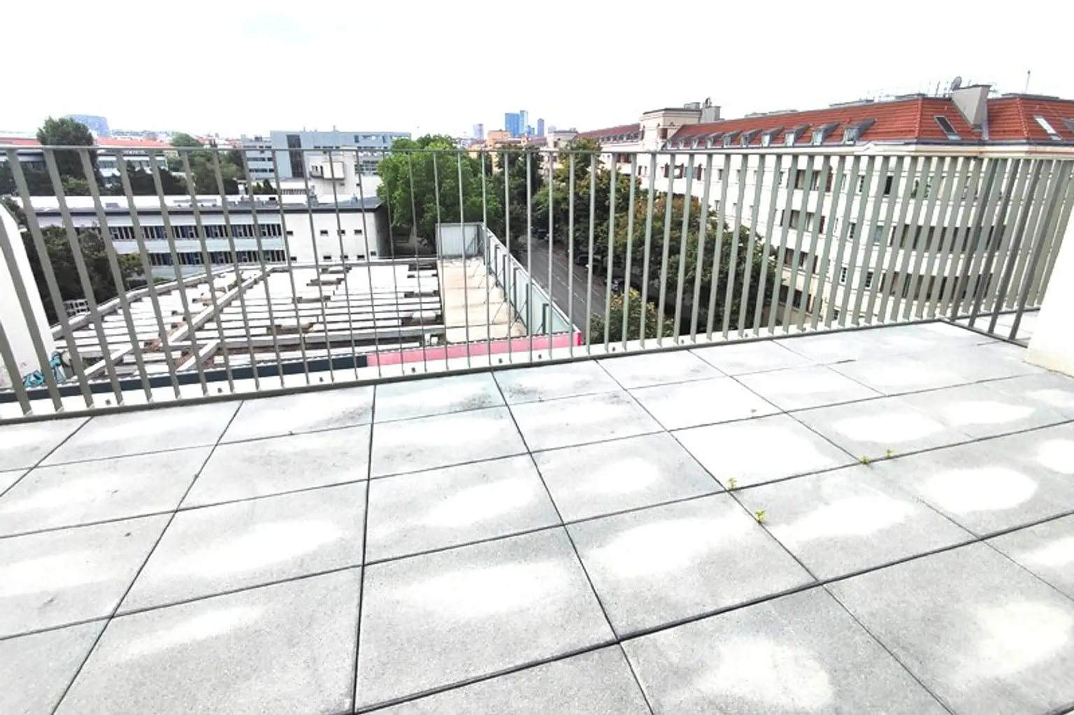 Modern wohnen in Meidling! DG-4-Zimmer-Erstbezug mit Terrasse - Top77