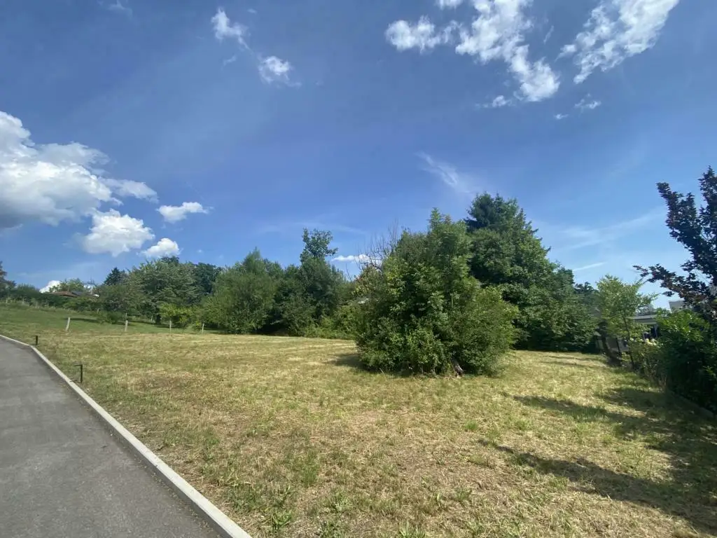 Graz - Andritz - Attraktives Baugrundstück – Ruhige Lage mit idealer Besonnung | Graz - Andritz: Attractive Building Plot – Quiet Location with Ideal Sun Exposure