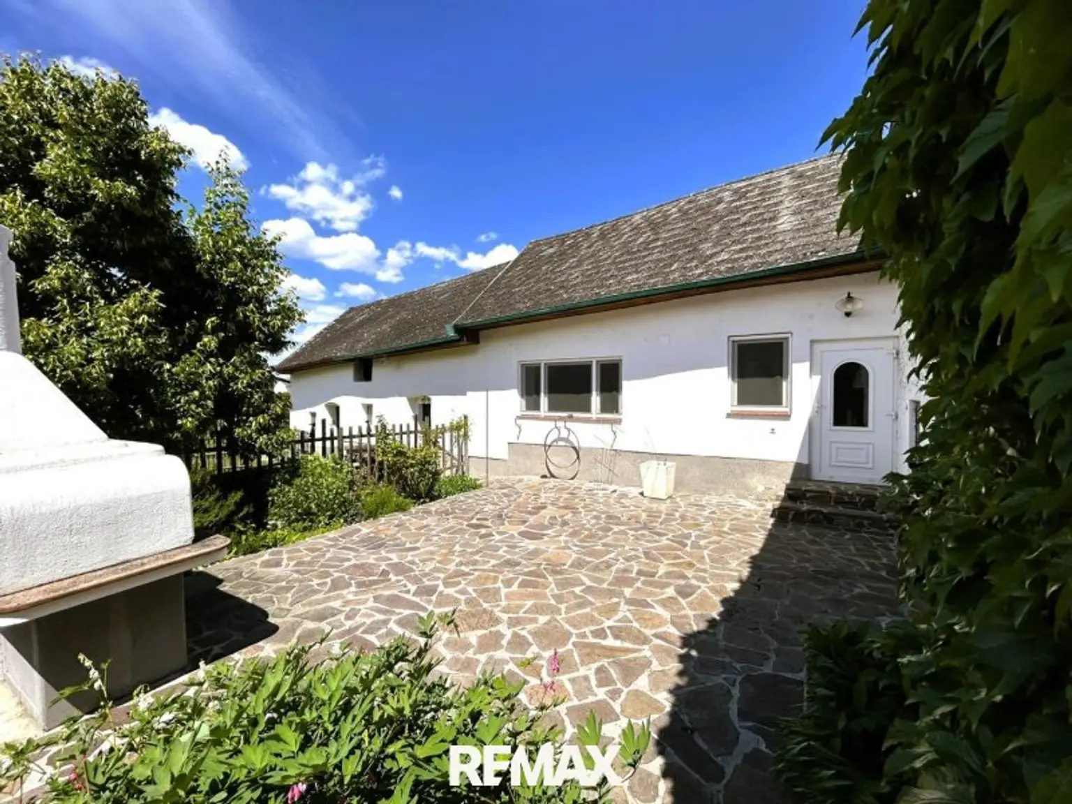 6 Innenhof