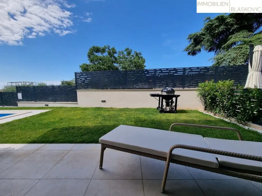 Maisonette-Wohnung mit Swimmingpool