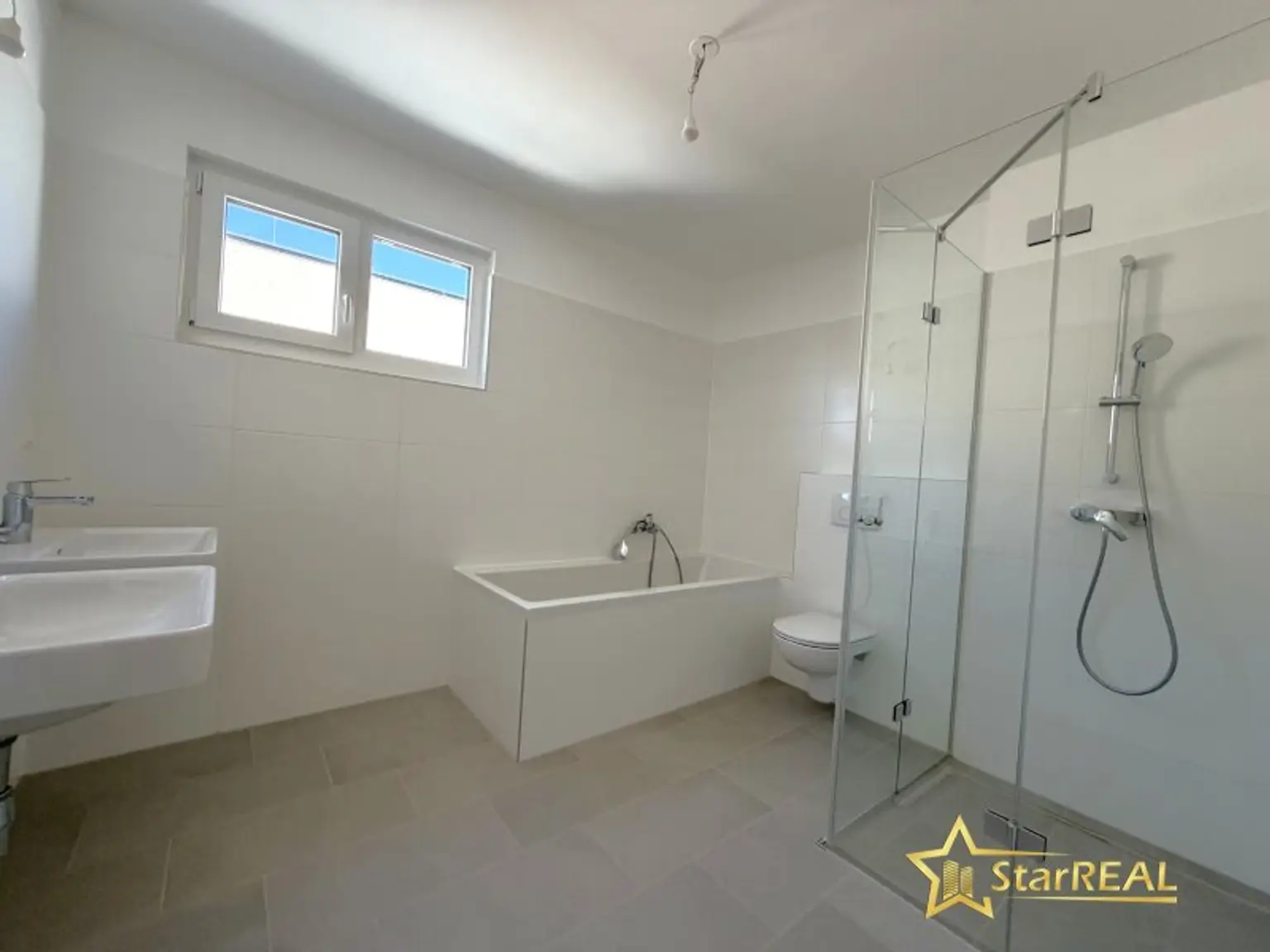 Badezimmer OG