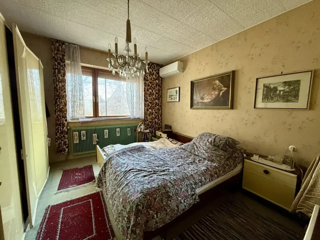 Einfamilienhaus mit Garten - ruhiges Fahnengrundstück