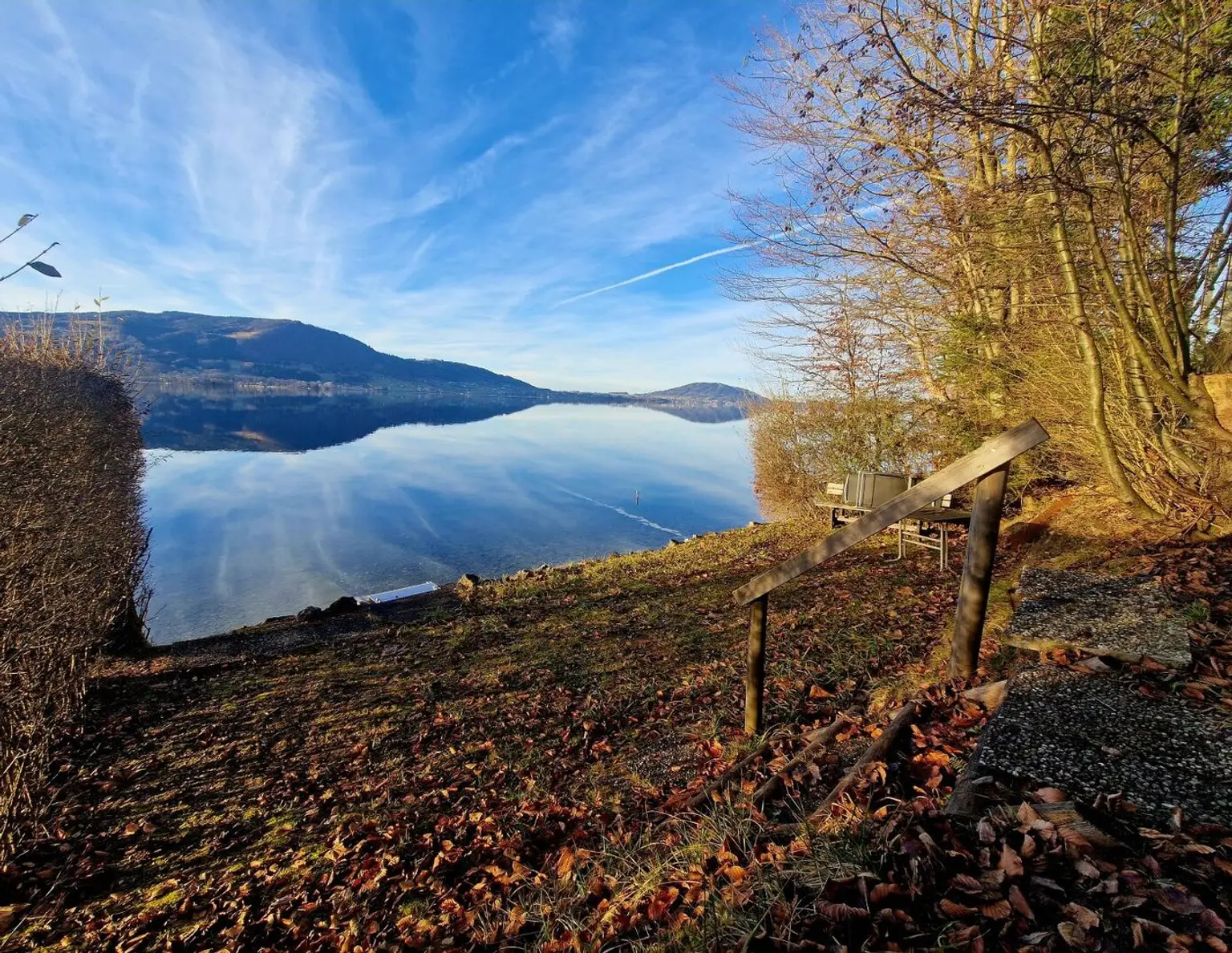 Privater Badeplatz am Attersee - Sonnenuntergänge im Alleineigentum genießen