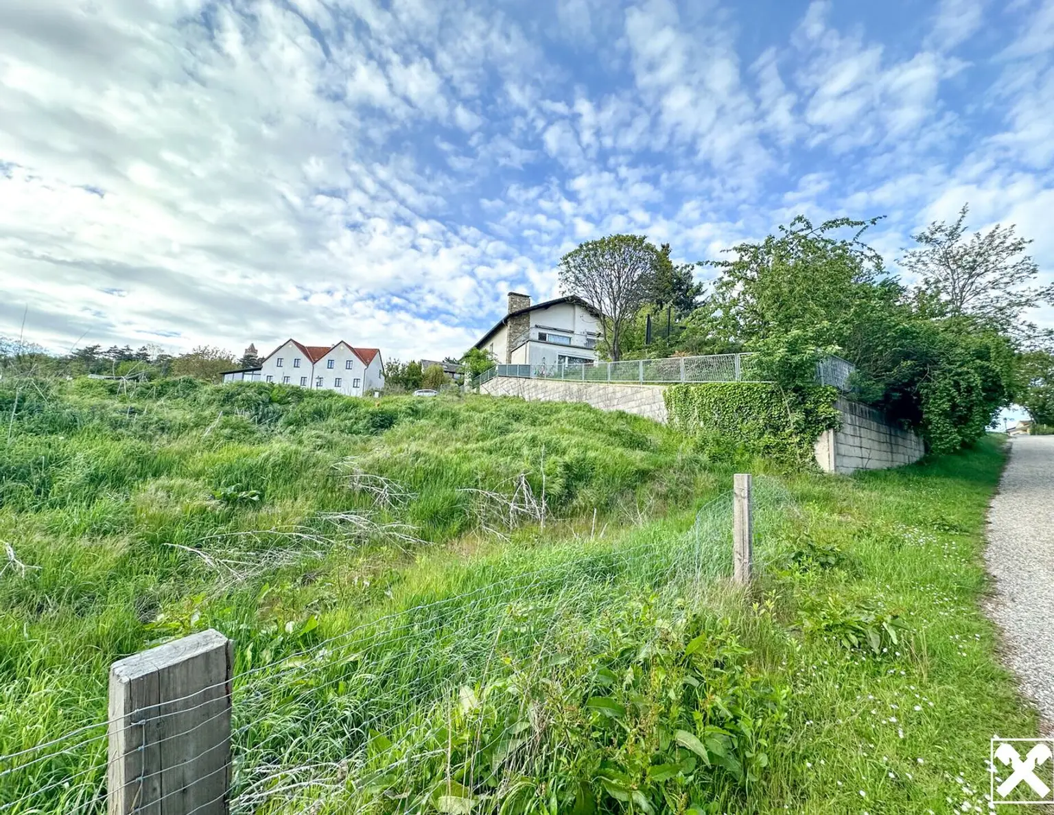 TRAUMGRUNDSTÜCK GESUCHT? AUSSERGEWÖHNLICHE, RUHIGE, ERHÖHTE WOHNLAGE IN LEOBENDORF