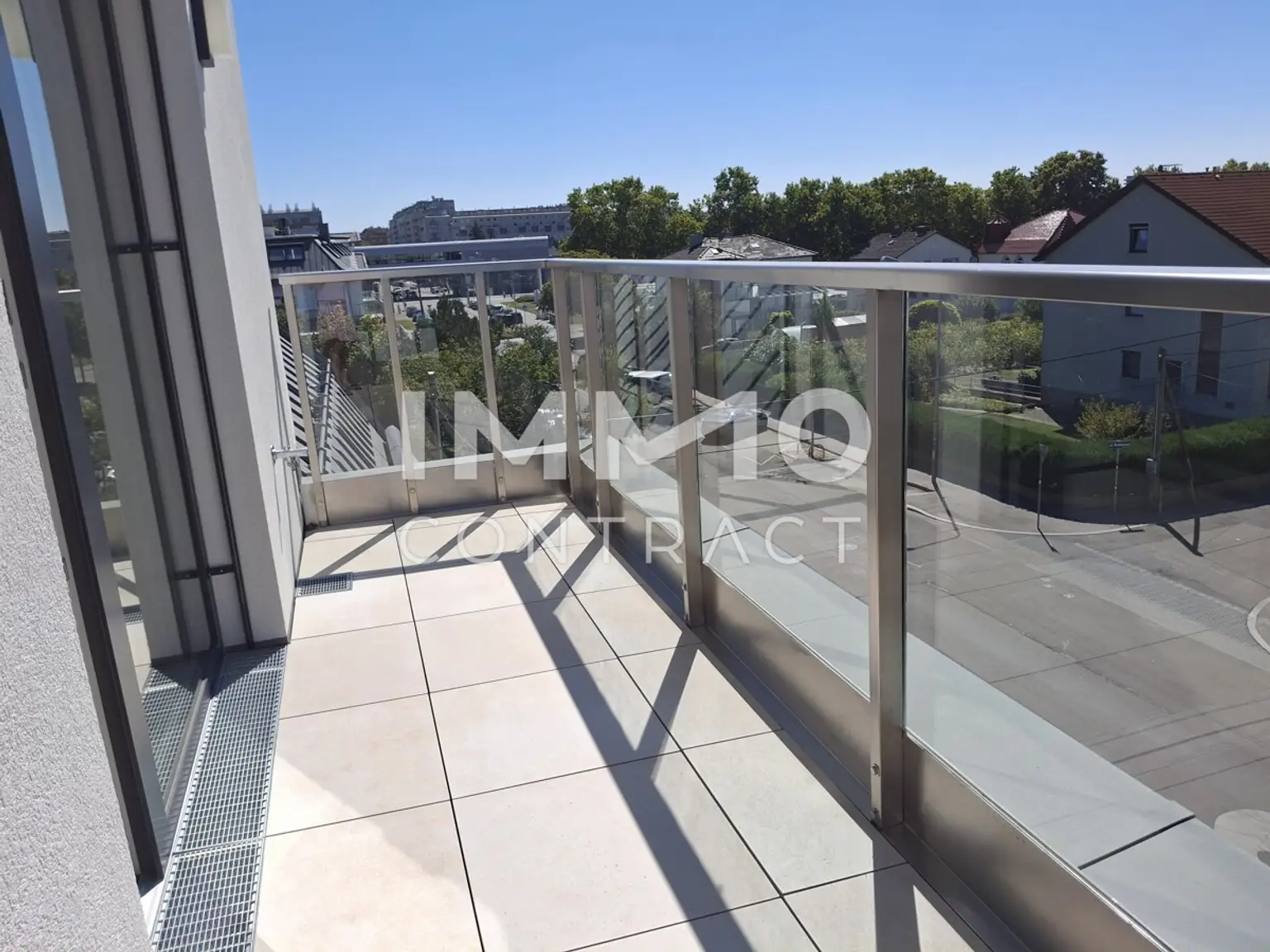 5-Zimmer-Penthouse mit zwei Terrassen – eigener Lift, Nähe zur U-Bahn