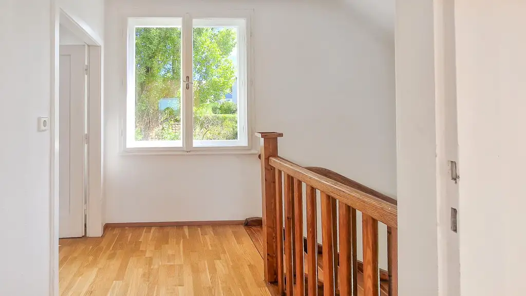Grünruhelage am Wolfersberg. Einfamilienhaus mit großem Garten, traumhafter Fernsicht und großem Erweiterungspotenzial
