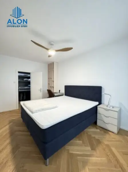 Klimatisierte 2-Zimmer-Neubauwohnung mit Loggia, gegenüber vom Schwedenplatz und Donaukanal!