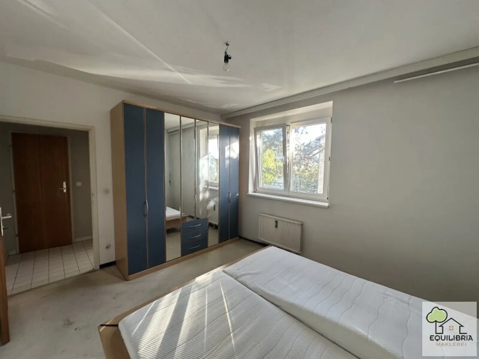 Renovierungsbedürftige 3-Zi-Wohnung Obere Stadt inkl. Stellplatz
