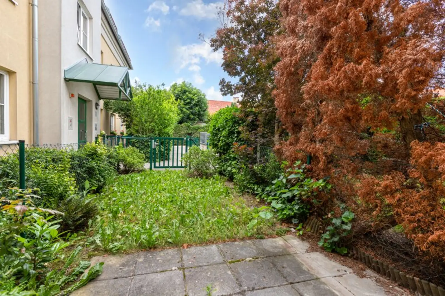 SELTENHEIT! Tolle 2-Zi.-Gartenwohnung in Ruhelage!