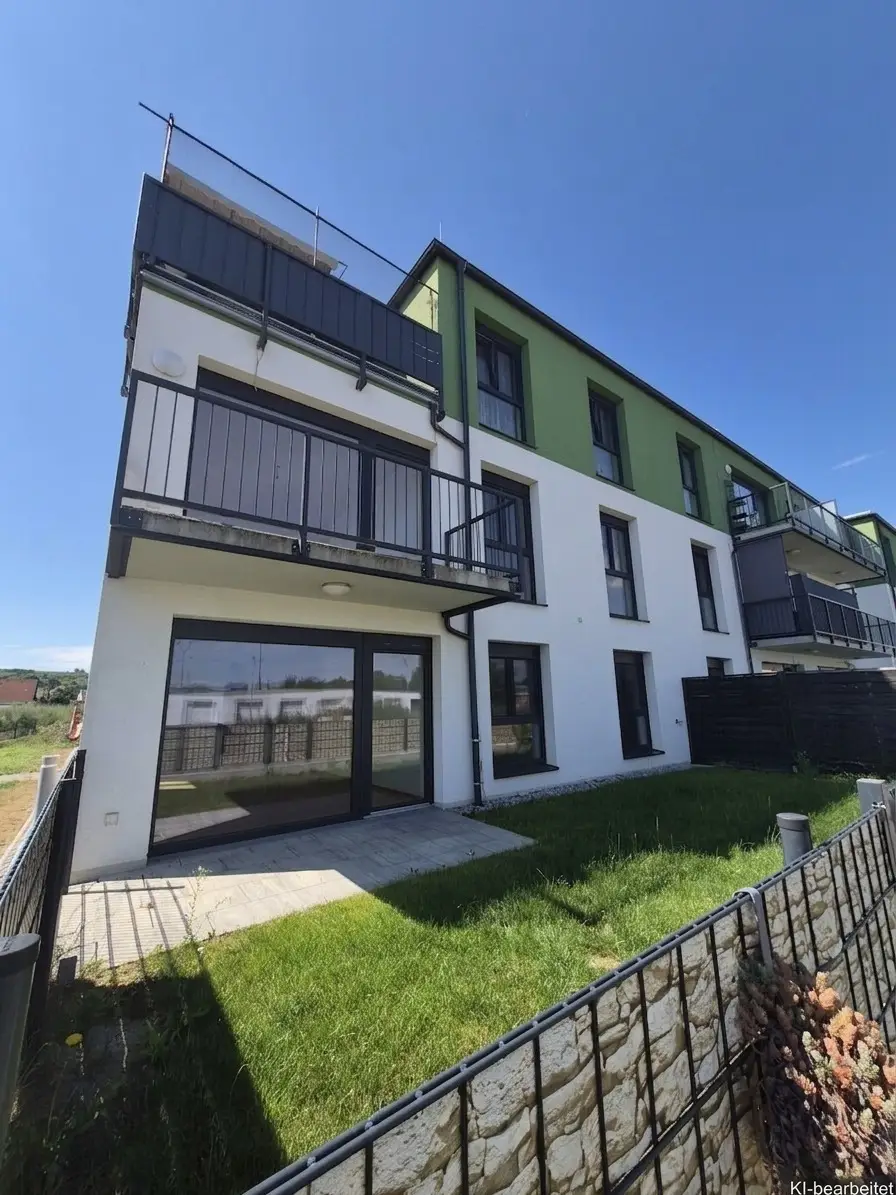 Endlich in den eigenen vier Wänden - Neubau: Ca. 73 m² Wohnung mit ca. 43 m² Eigengarten