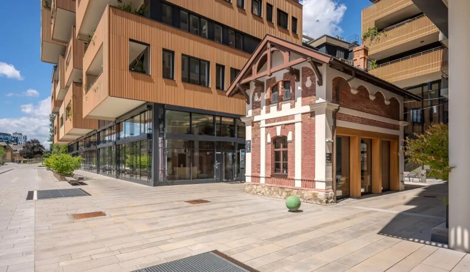 Exklusives Terrassenapartment mit Tiefgaragenplatz im Korso beim Prater !