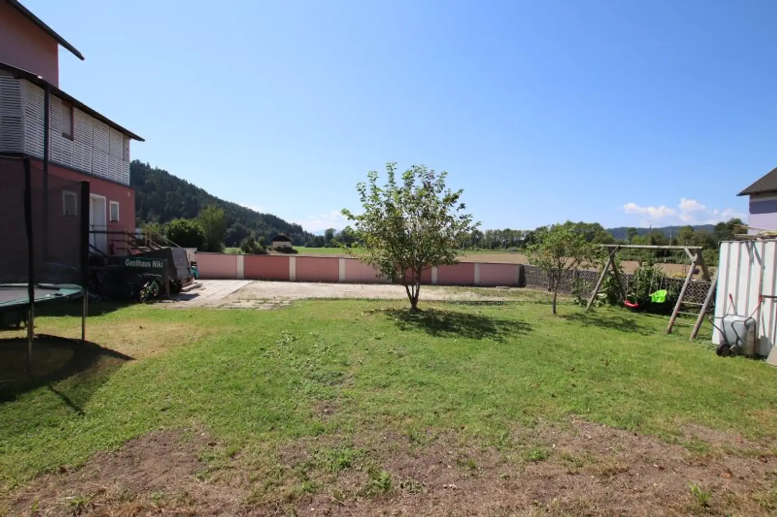 Teilsaniertes 350m² Mehrfamilienhaus/Zinshaus mit 4 Wohnungen in Maria Saal - Ratzendorf - nicht vermietet