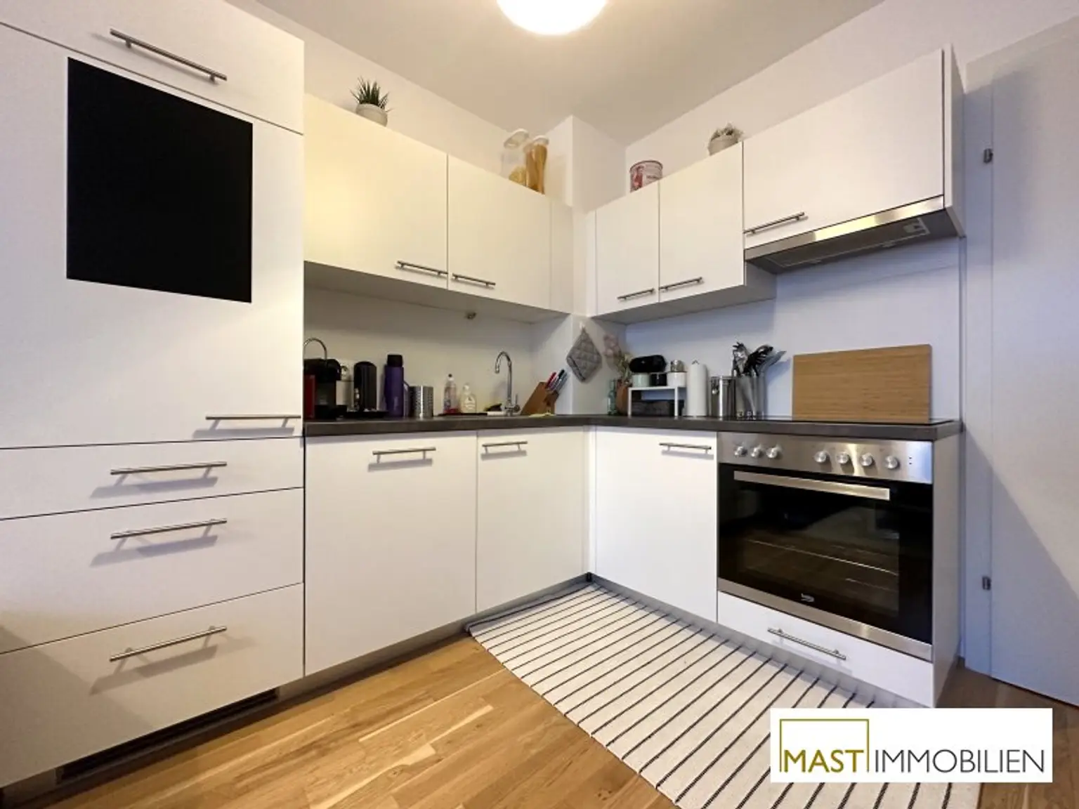 Beeindruckend aufgeteilte 2 Zimmer Balkon Wohnung in ausgezeichneter Lage, Donaufelder Straße 221