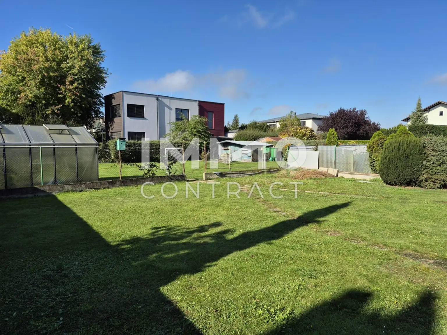 Renovierungsbedürftiger Bungalow in Top Lage!