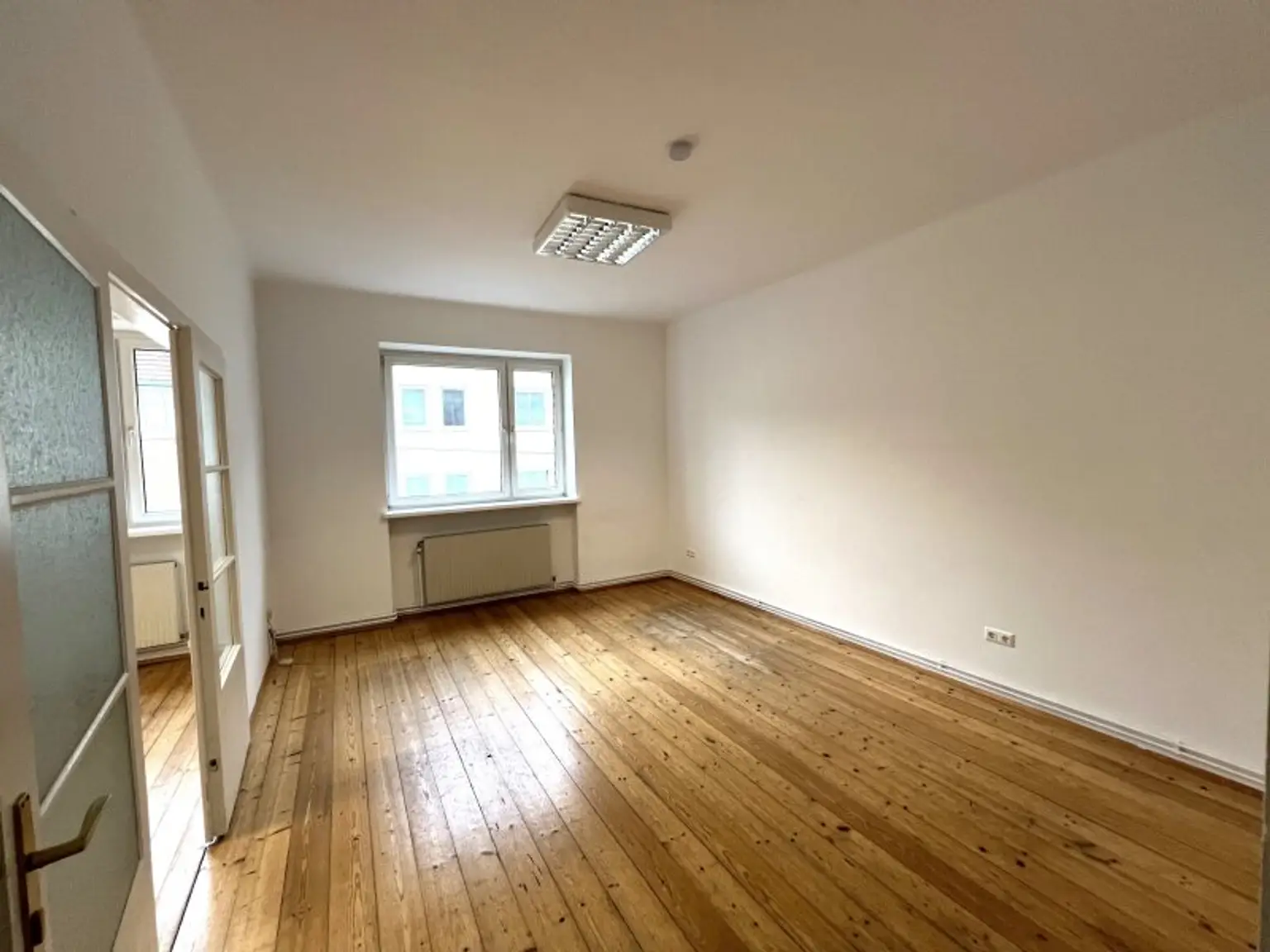 Nette, helle 2-Zimmerwohnung nahe U4