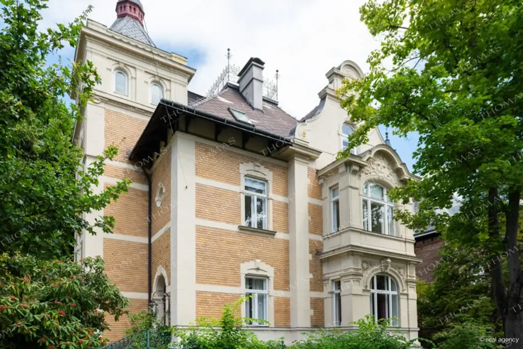 Charmante Cottage-Villa in begehrter Lage des 19. Bezirks