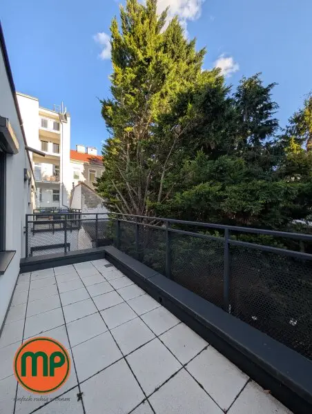 2 Zimmer - Erstbezug mit Terrasse